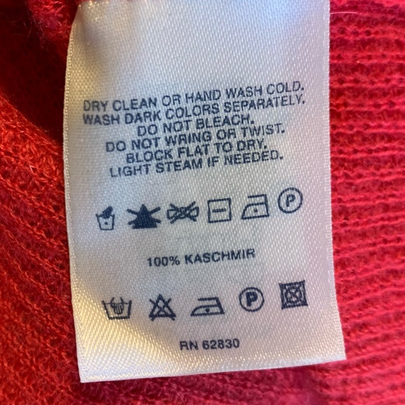 Lands' End dark pink 100% cashmere henley style sweater - Picture 5 of 6